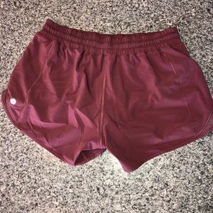 lululemon athletica Shorts - lululemon - Hotty hot short lululemon athletica Shorts - lululemon - Hotty hot short